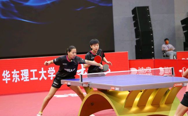 的赛场上 的赛场上